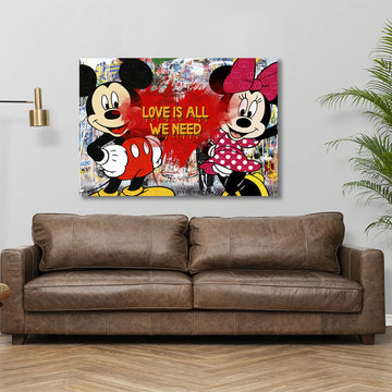 Personalised Canvas Prints: Make This Valentine’s Day Truly Special